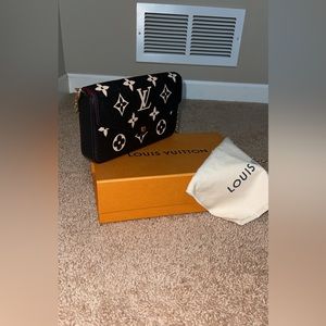 Louis Vuitton Félicie Pochette